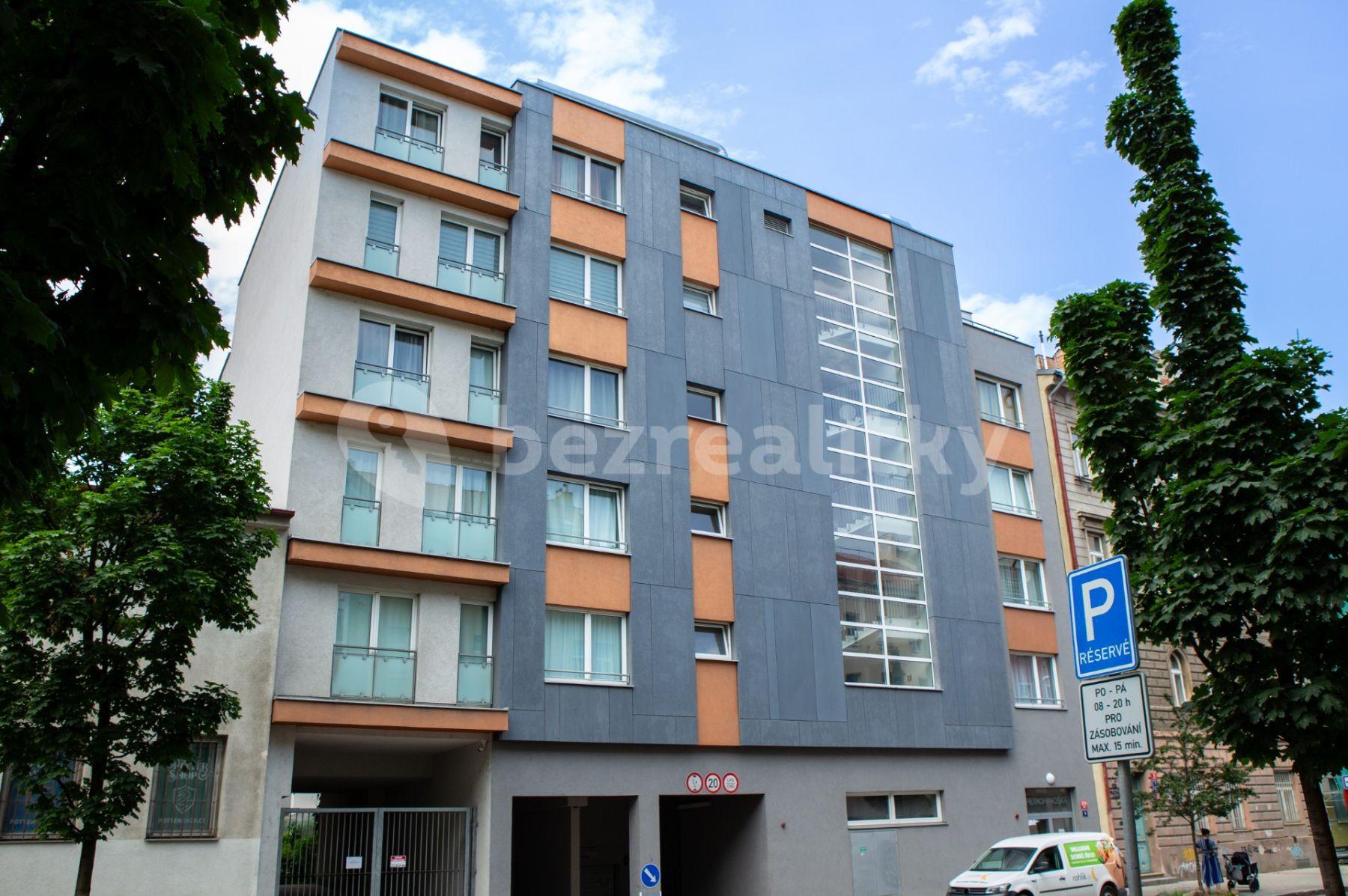 Prodej bytu 2+kk 74 m², Petrohradská, Praha, Praha