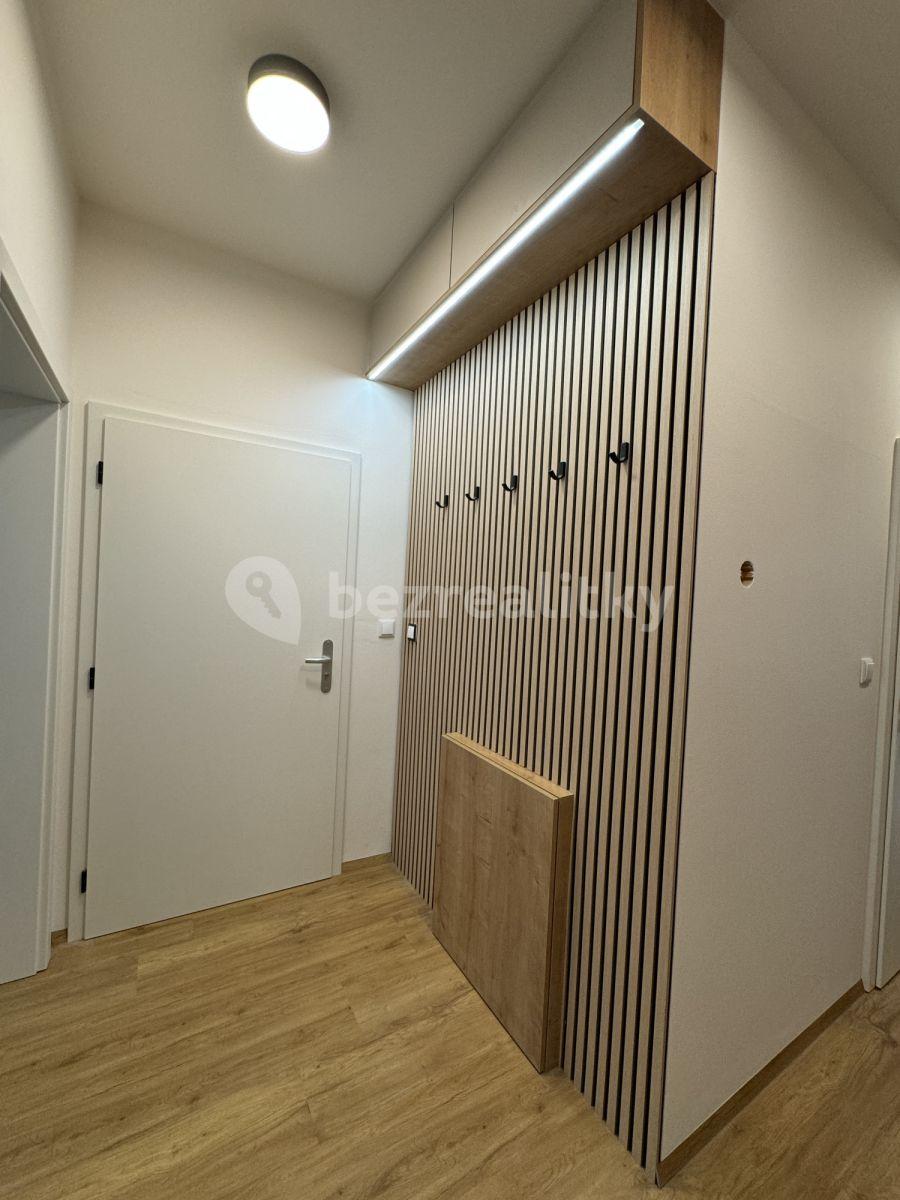 Pronájem bytu 3+1 54 m², Tišnovská, Brno, Jihomoravský kraj