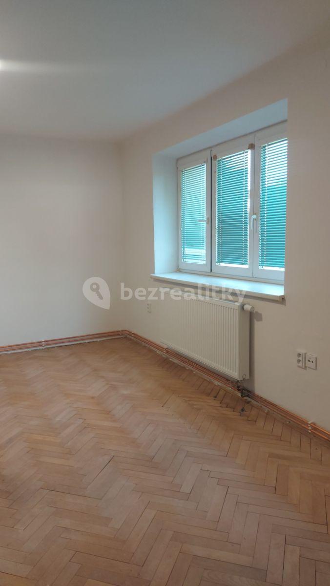 Pronájem bytu 2+1 64 m², Dašická, Pardubice, Pardubický kraj