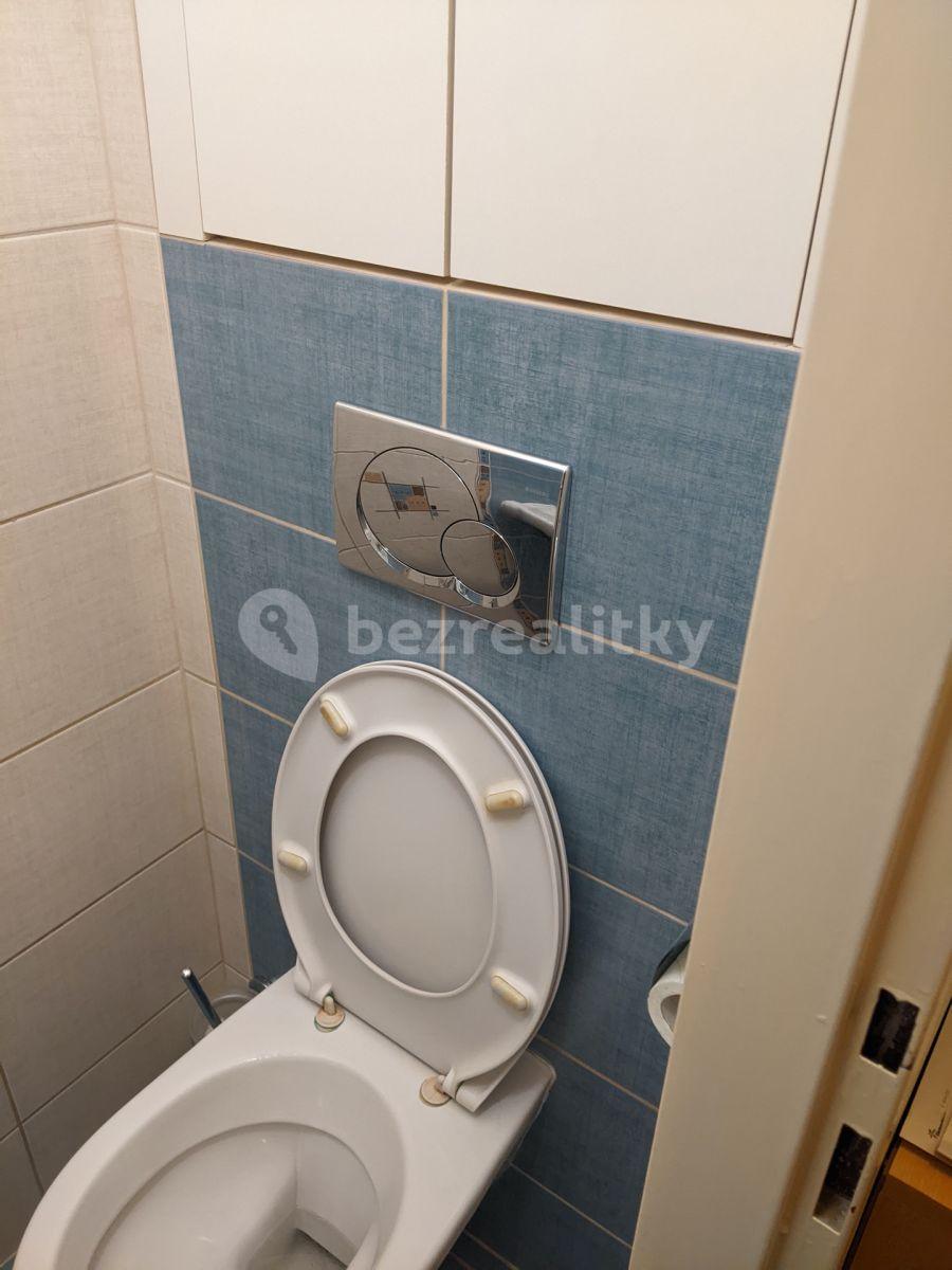 Pronájem bytu 3+1 80 m², U kovárny, Olomouc, Olomoucký kraj