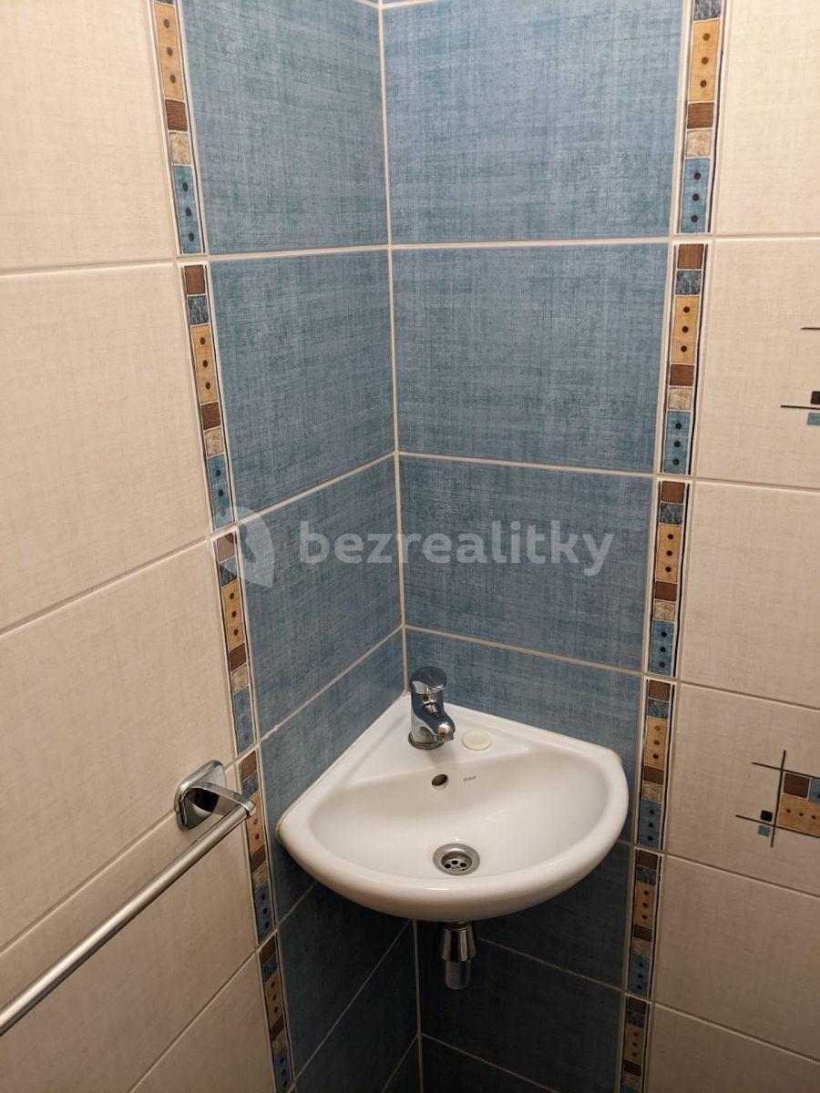 Pronájem bytu 3+1 80 m², U kovárny, Olomouc, Olomoucký kraj