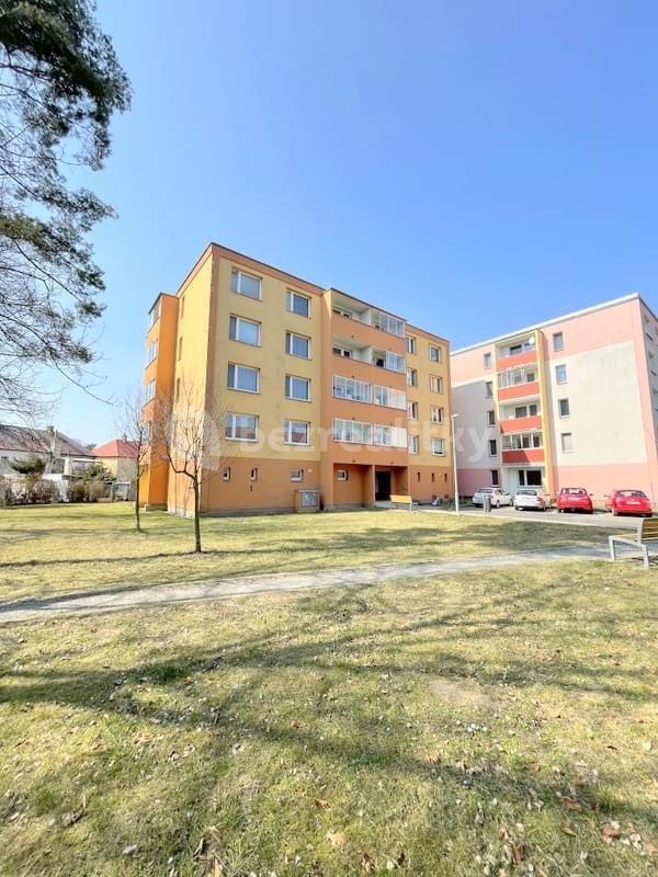 Pronájem bytu 2+kk 38 m², Višňovce, Hulín, Zlínský kraj