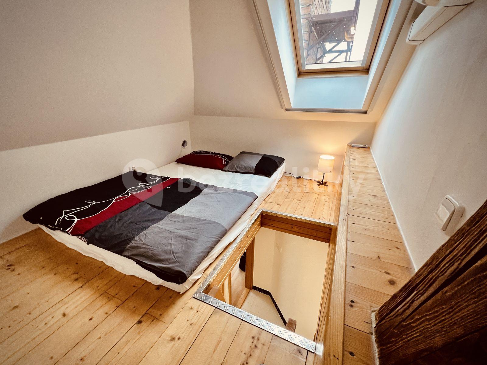 Pronájem bytu 1+kk 35 m², Vídeňská, Brno, Jihomoravský kraj