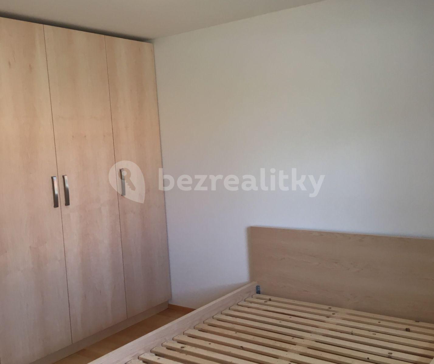 Pronájem bytu 2+kk 58 m², U Statku, Hýskov, Středočeský kraj