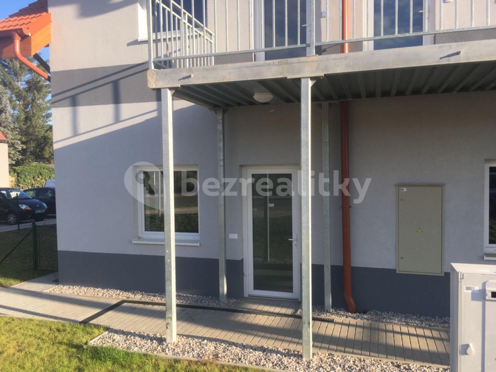 Pronájem bytu 2+kk 58 m², U Statku, Hýskov, Středočeský kraj