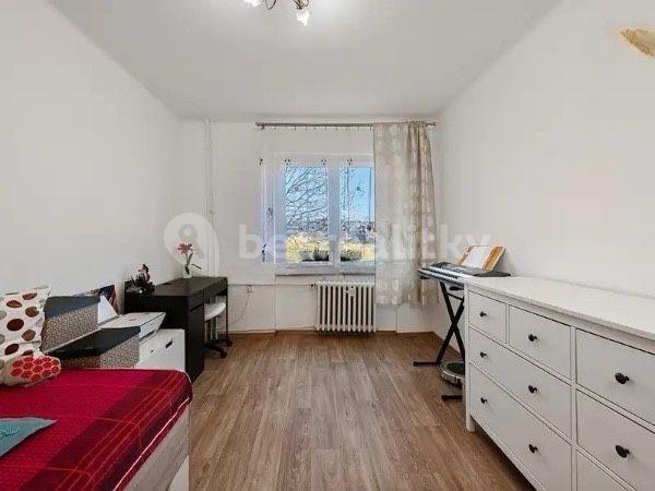 Pronájem bytu 4+1 90 m², Na Pankráci, Mšené-lázně, Ústecký kraj