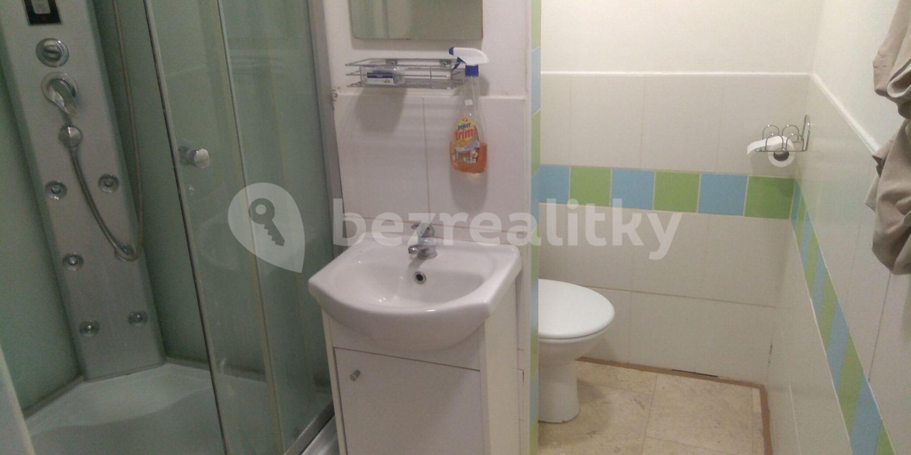 Pronájem bytu 2+kk 34 m², Revoluční, Litoměřice, Ústecký kraj