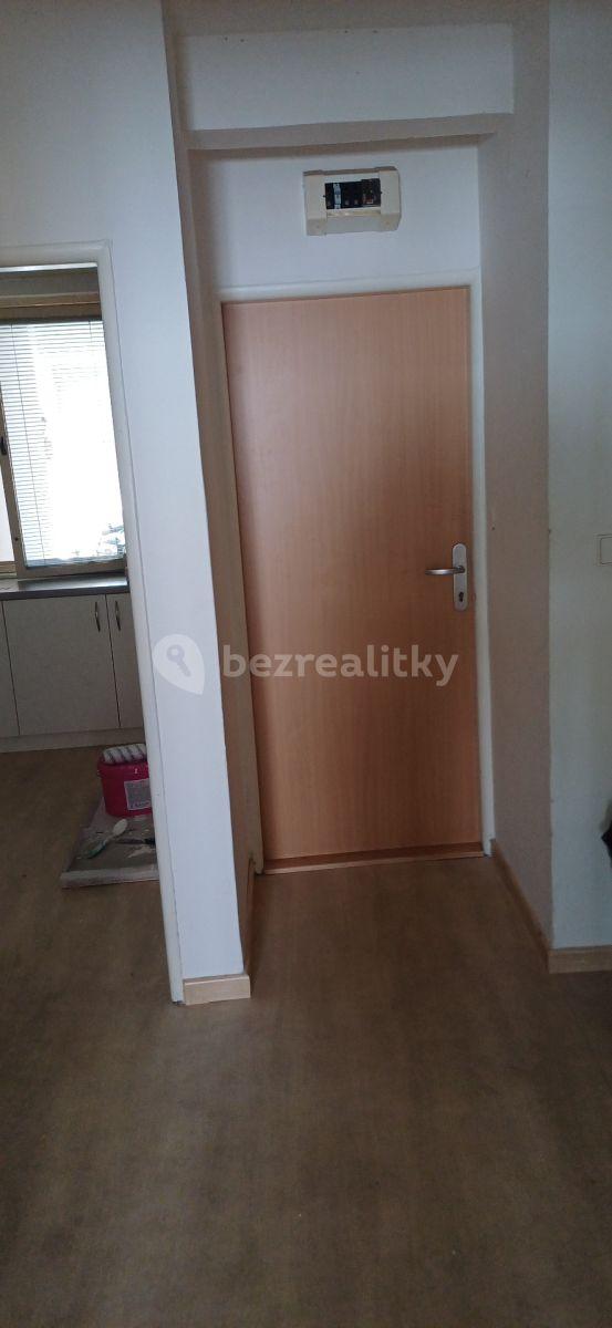 Pronájem bytu 3+1 70 m², Vodní, Kroměříž, Zlínský kraj