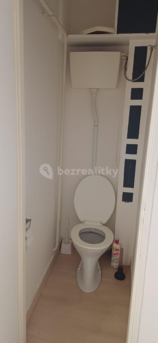 Pronájem bytu 3+1 70 m², Vodní, Kroměříž, Zlínský kraj