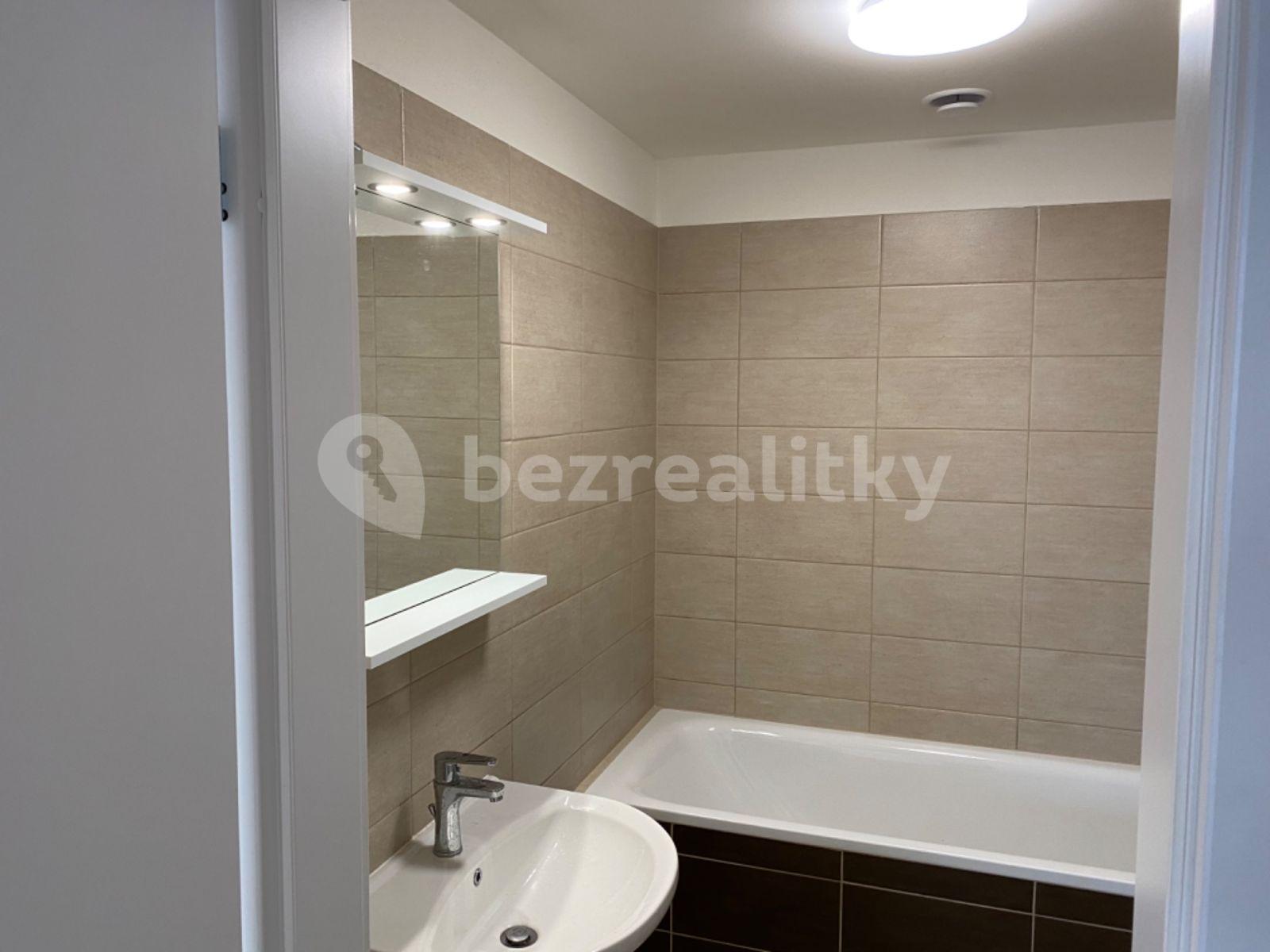 Pronájem bytu 3+kk 65 m², V Zahrádkách, Plzeň, Plzeňský kraj