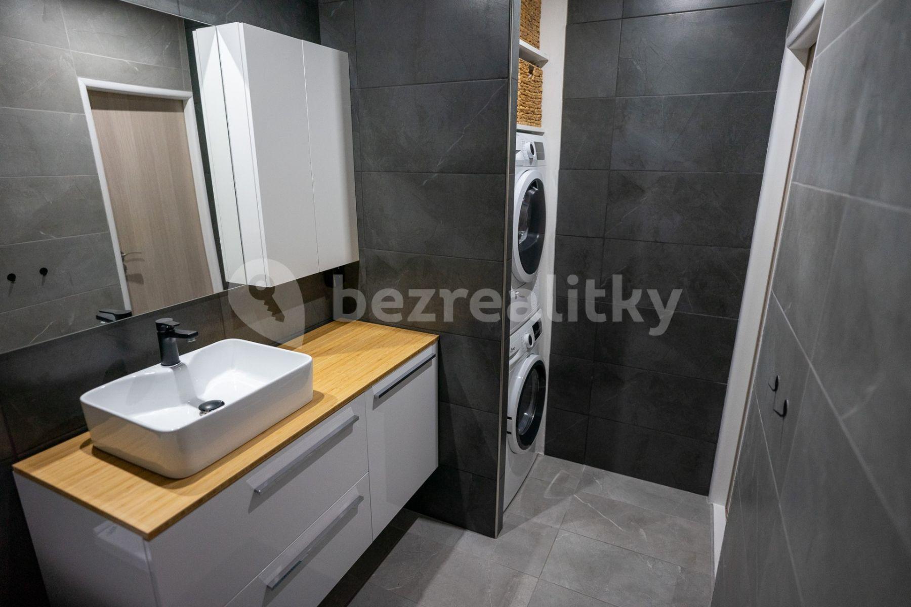 Prodej bytu 3+kk 81 m², Kundratická, Chomutov, Ústecký kraj