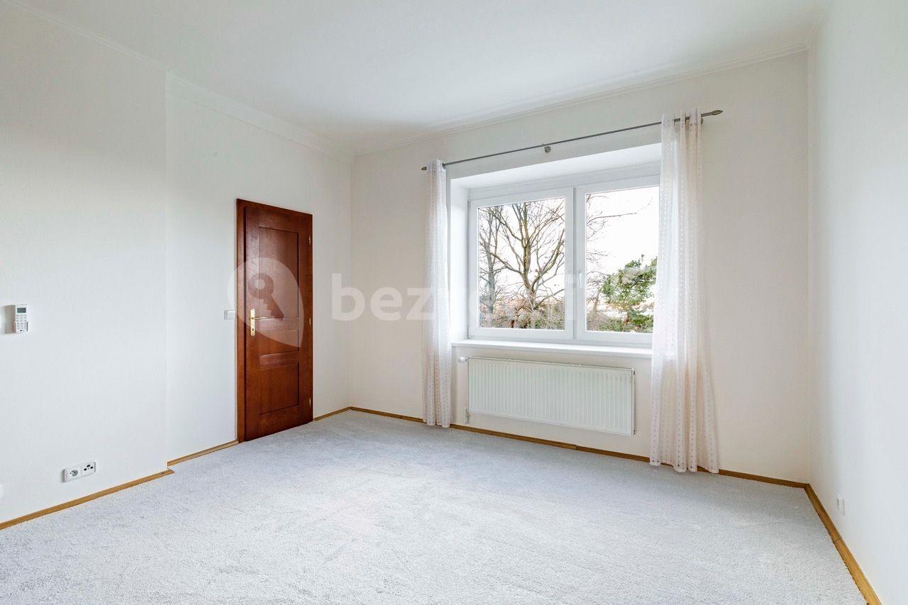 Prodej domu 270 m², pozemek 430 m², Huberova, Praha, Praha