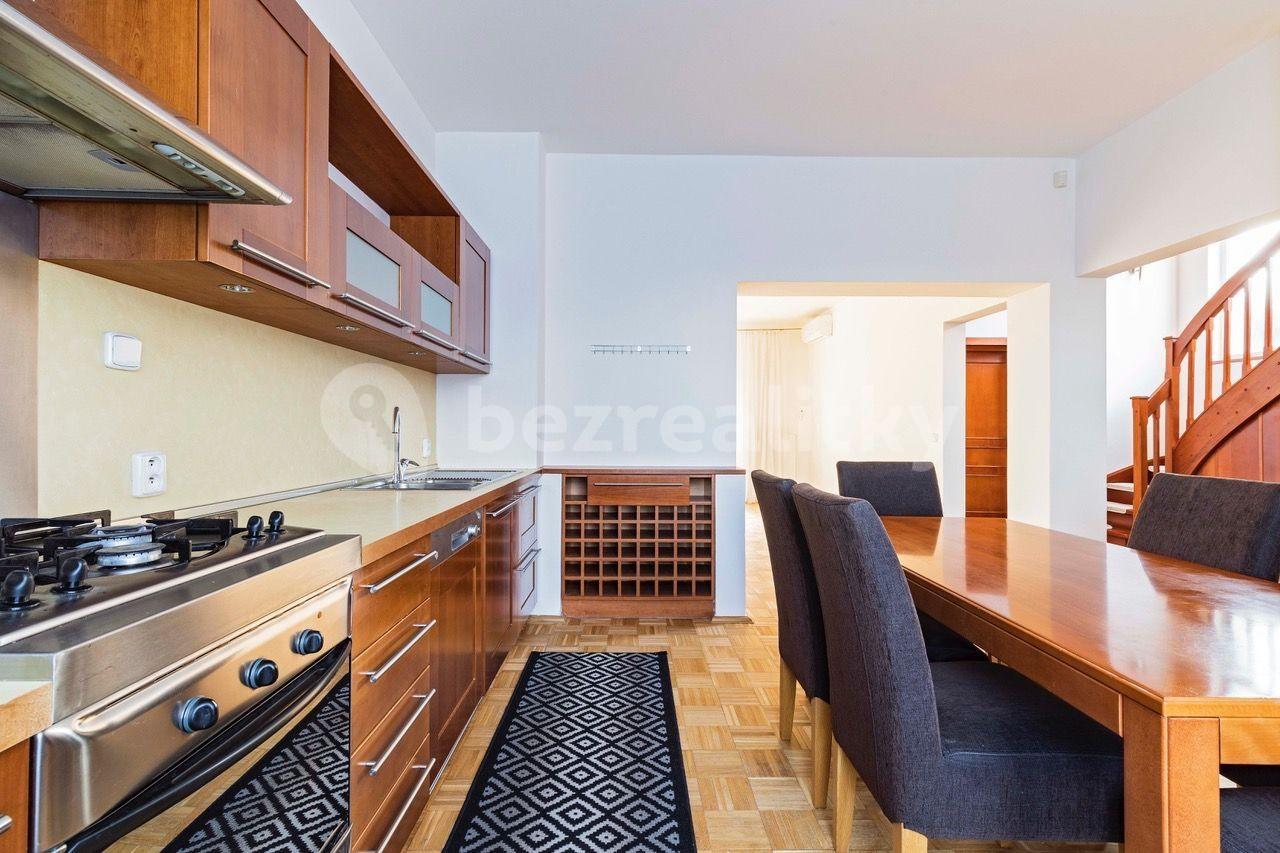 Prodej domu 270 m², pozemek 430 m², Huberova, Praha, Praha