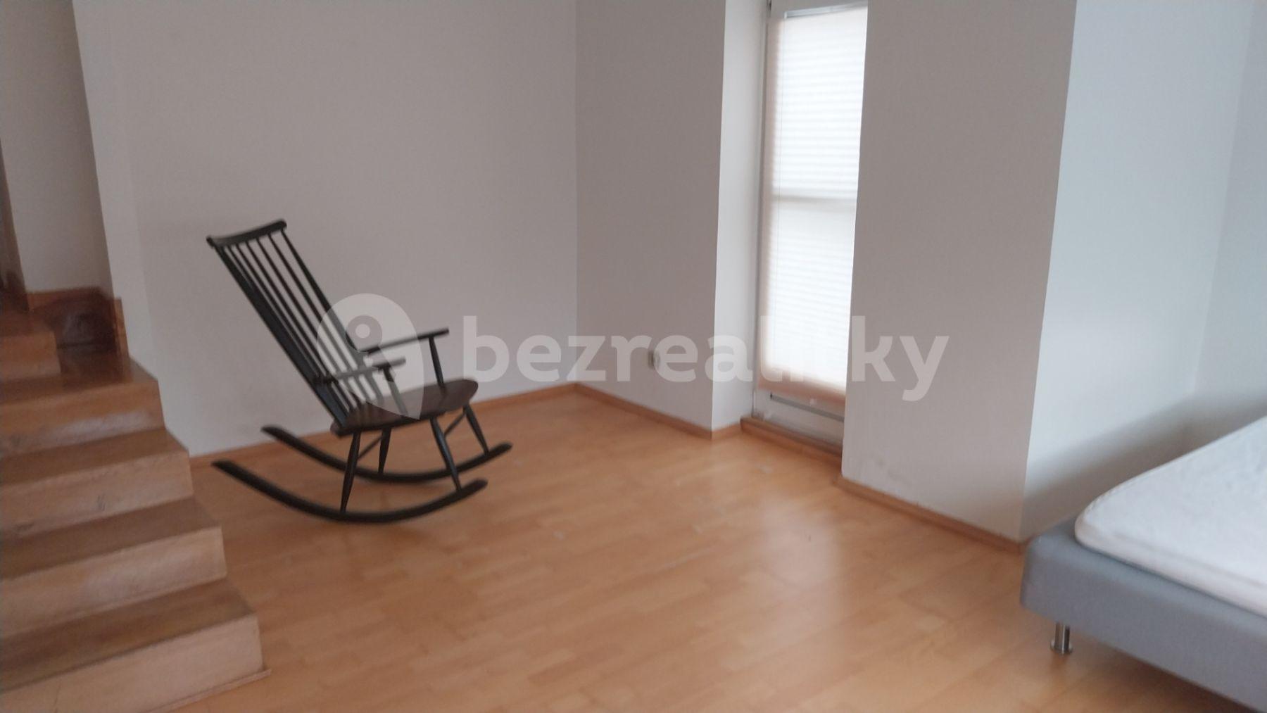 Pronájem bytu 3+kk 110 m², U Lesa, Praha, Praha