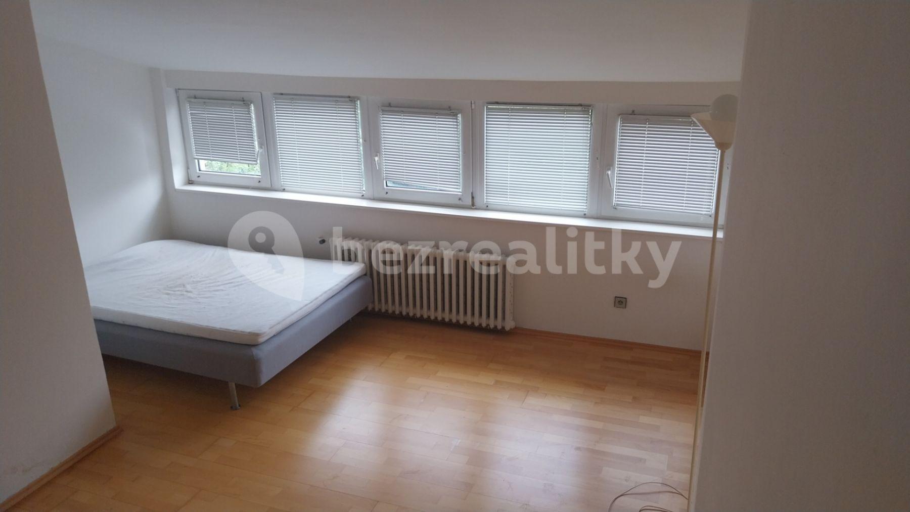 Pronájem bytu 3+kk 110 m², U Lesa, Praha, Praha