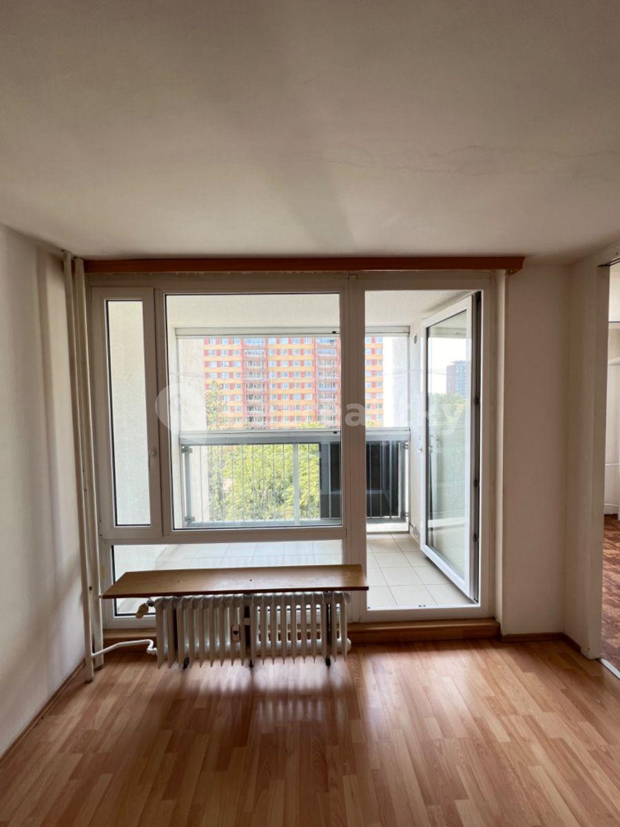 Prodej bytu 3+1 70 m², Famfulíkova, Praha, Praha