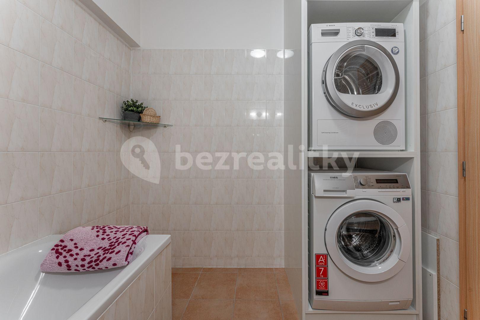 Pronájem bytu 3+kk 93 m², Malkovského, Praha, Praha