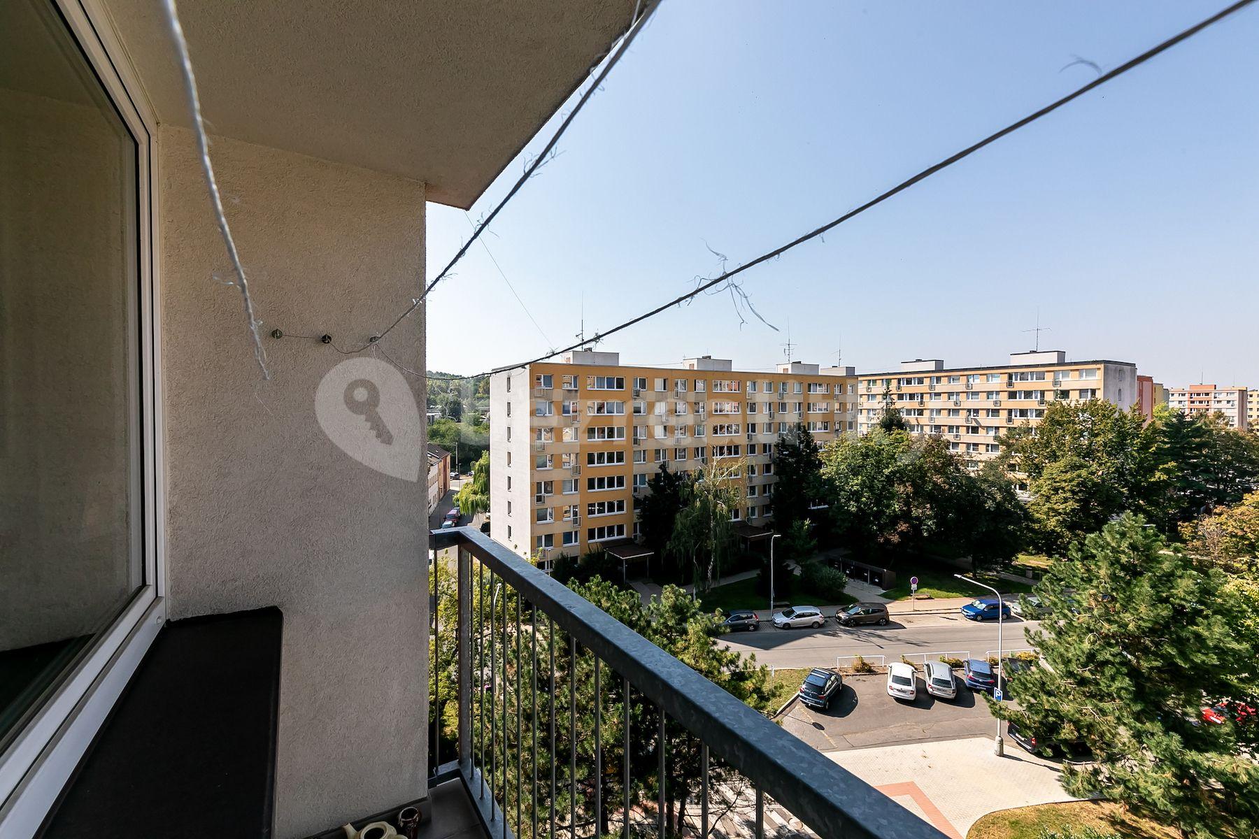 Prodej bytu 4+1 85 m², sídl. Hůrka, Kralupy nad Vltavou, Středočeský kraj