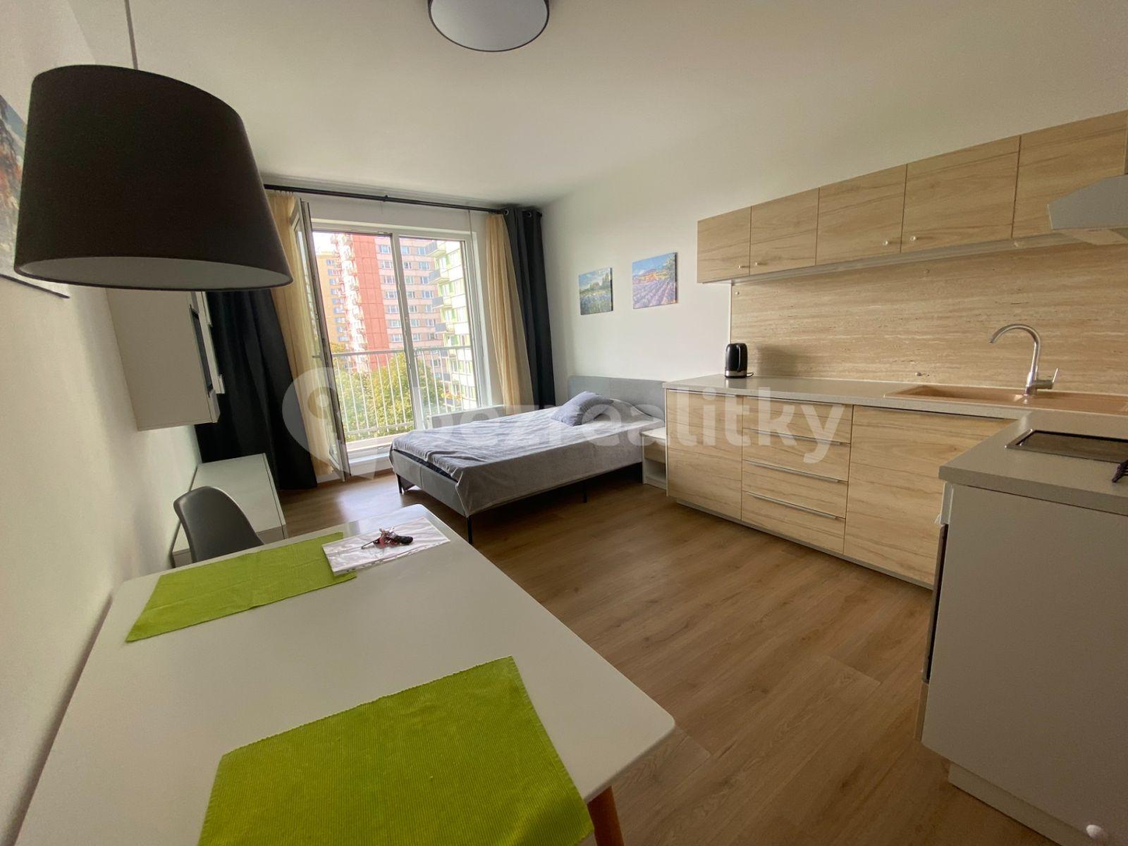 Pronájem bytu Garsoniéra 35 m², Nad Úžlabinou, Praha, Praha