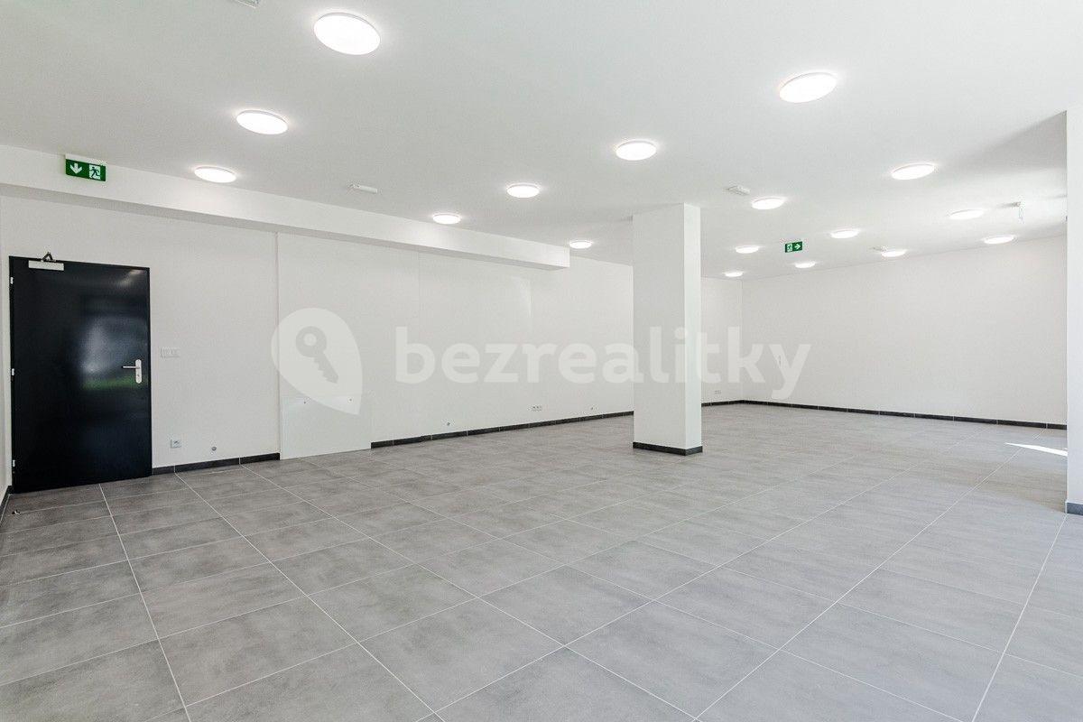 Prodej nebytového prostoru 128 m², U Kopečku, Tuchoměřice, Středočeský kraj