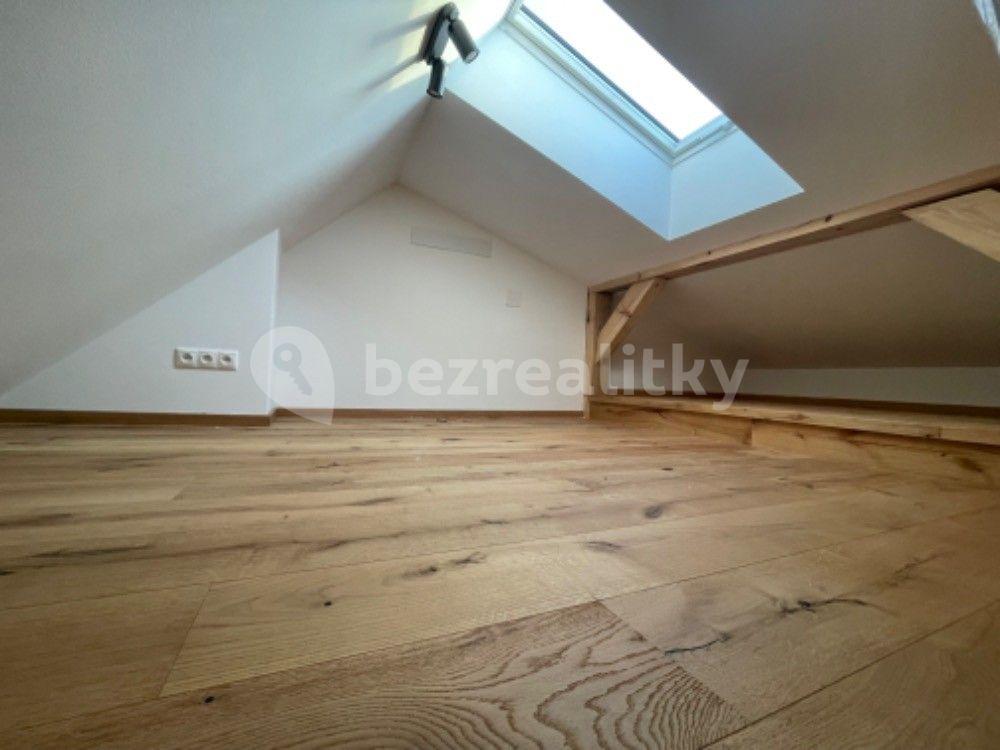 Pronájem bytu 2+kk 60 m², B. Němcové, České Budějovice, Jihočeský kraj