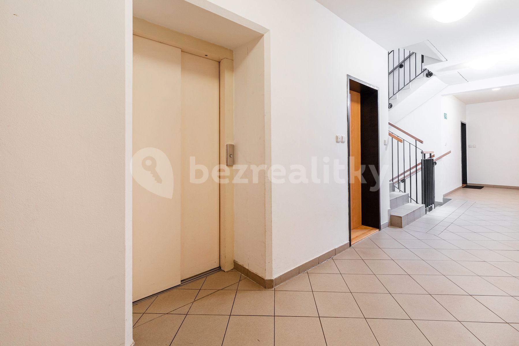 Prodej bytu 2+kk 45 m², Werichova, Praha, Praha