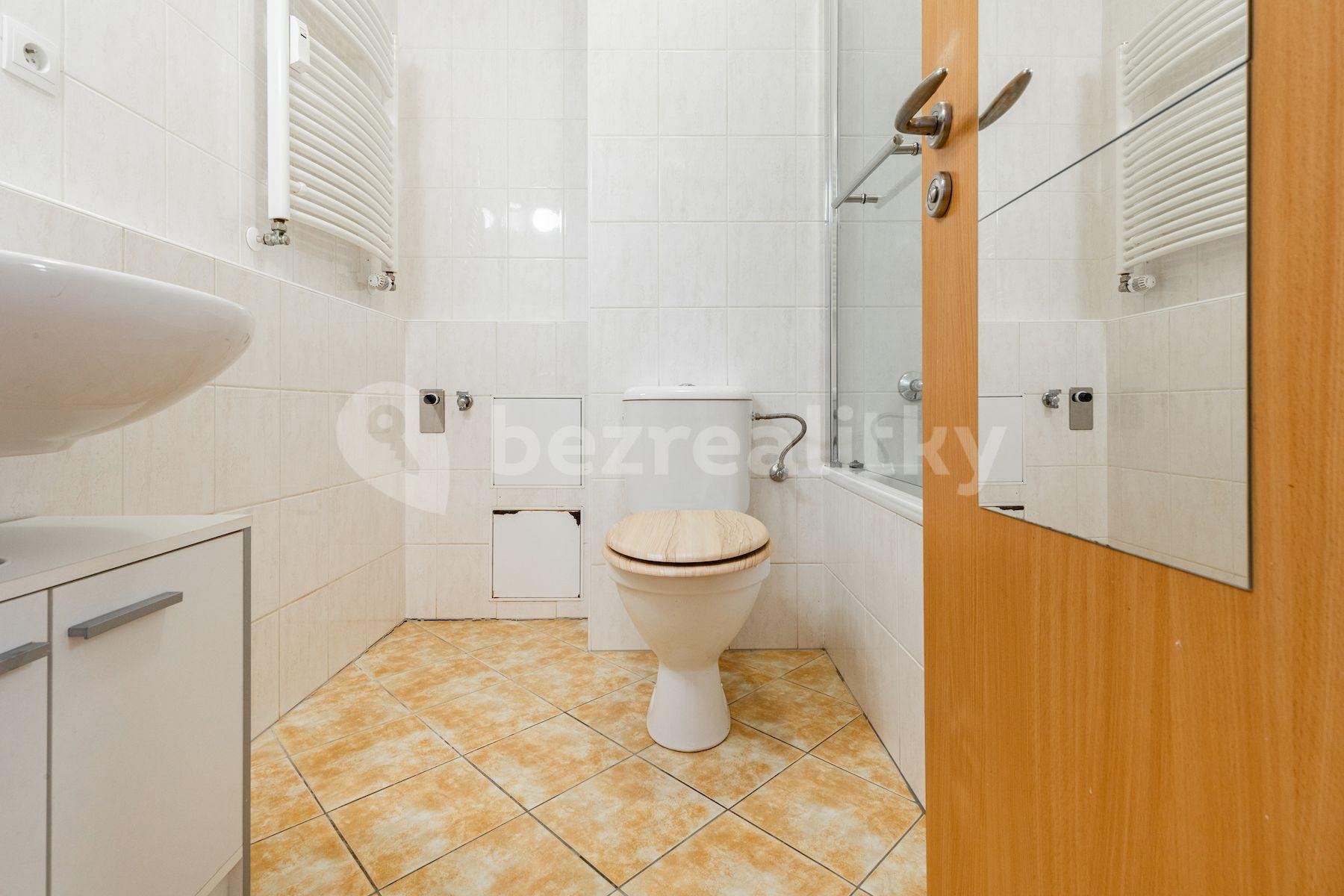 Prodej bytu 2+kk 45 m², Werichova, Praha, Praha