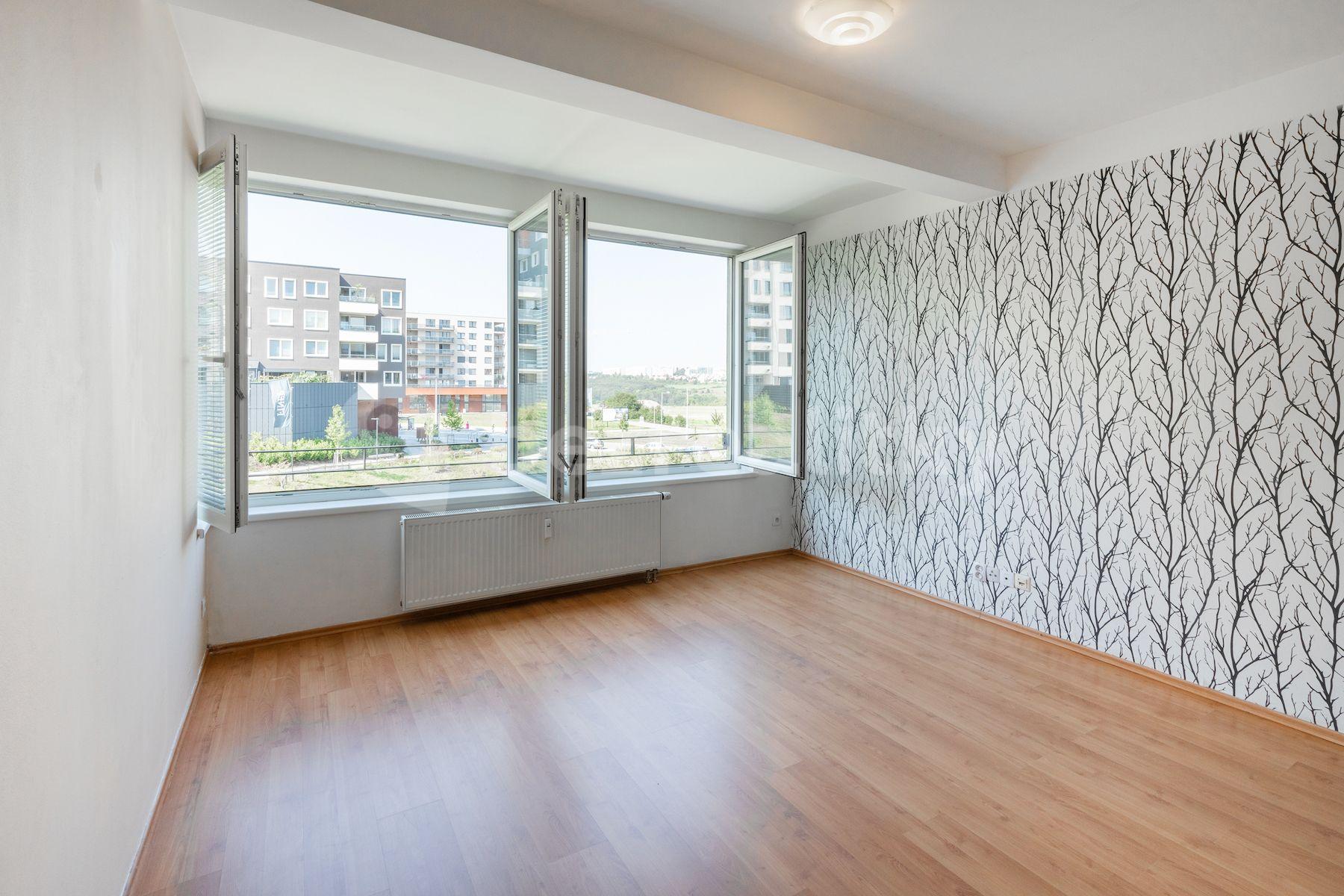 Prodej bytu 2+kk 45 m², Werichova, Praha, Praha