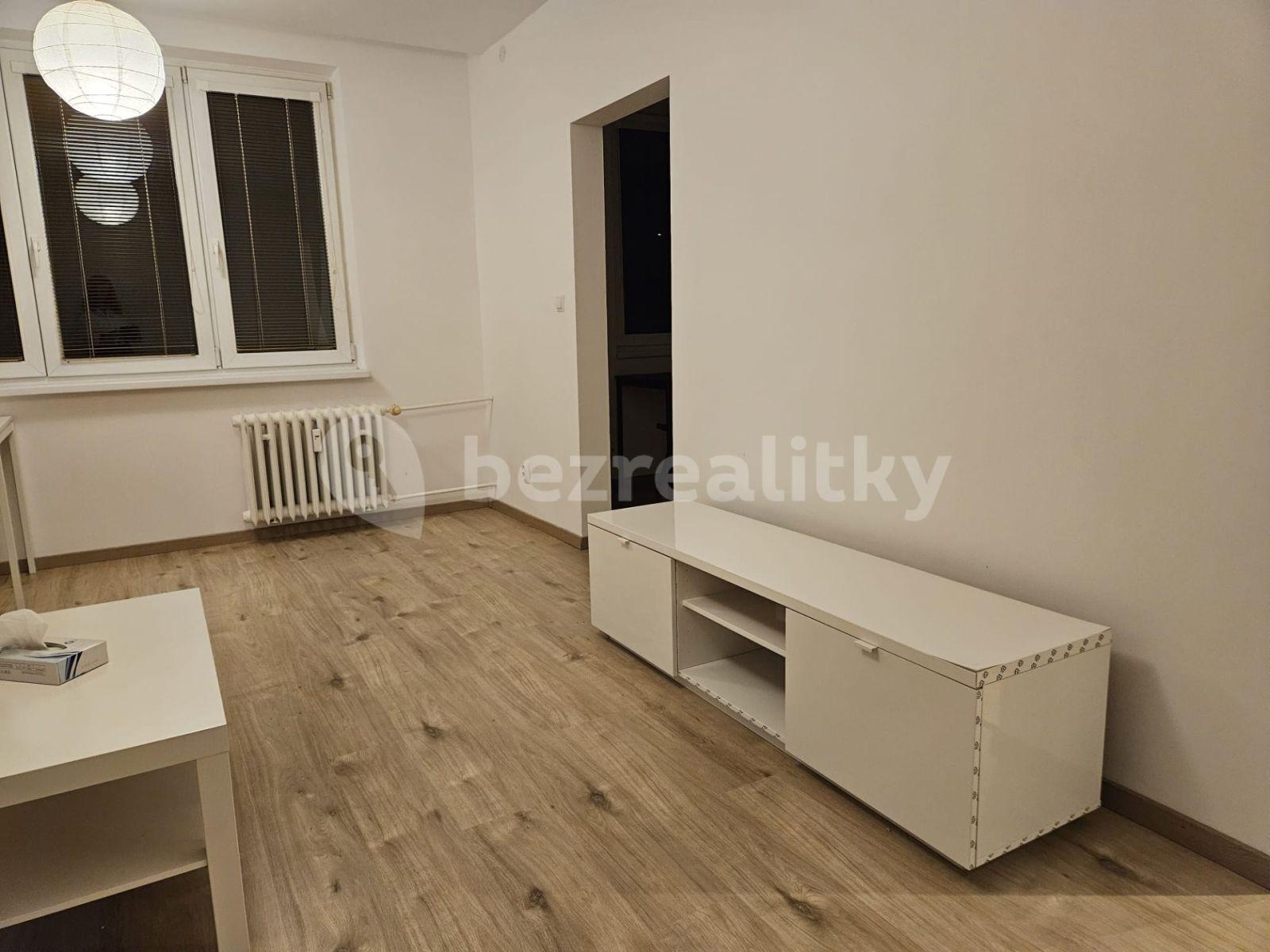 Pronájem bytu 2+1 55 m², Komárnická, Ružinov, Bratislavský kraj