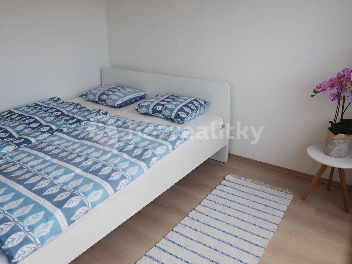 Pronájem bytu 2+1 60 m², Drieňová j, Ružinov, Bratislavský kraj