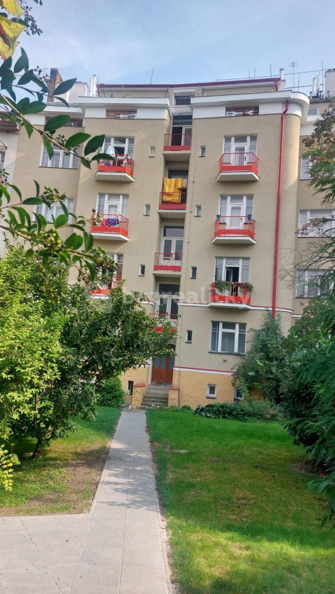 Prodej bytu 1+1 44 m², Koulova, Praha, Praha