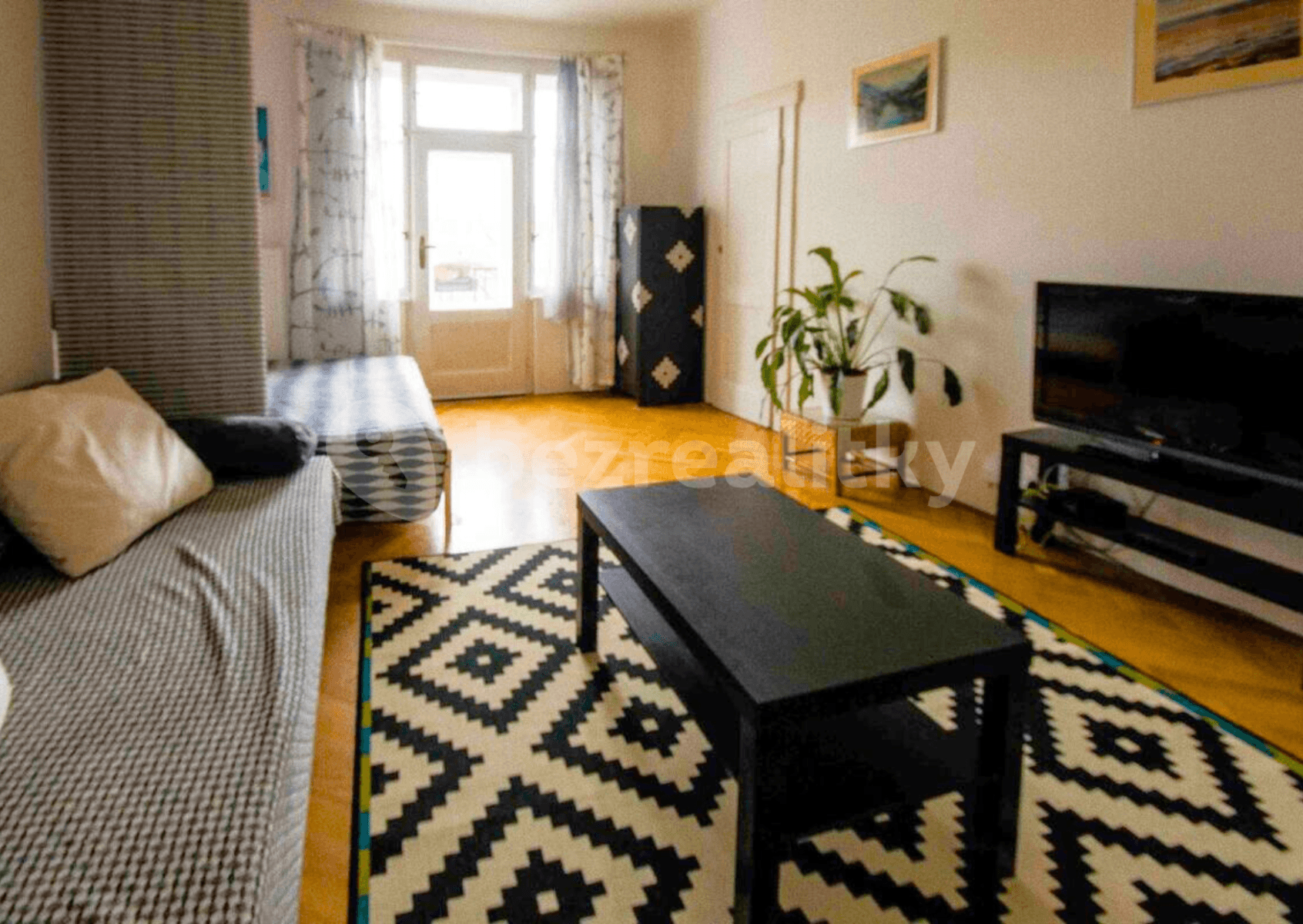 Prodej bytu 1+1 44 m², Koulova, Praha, Praha