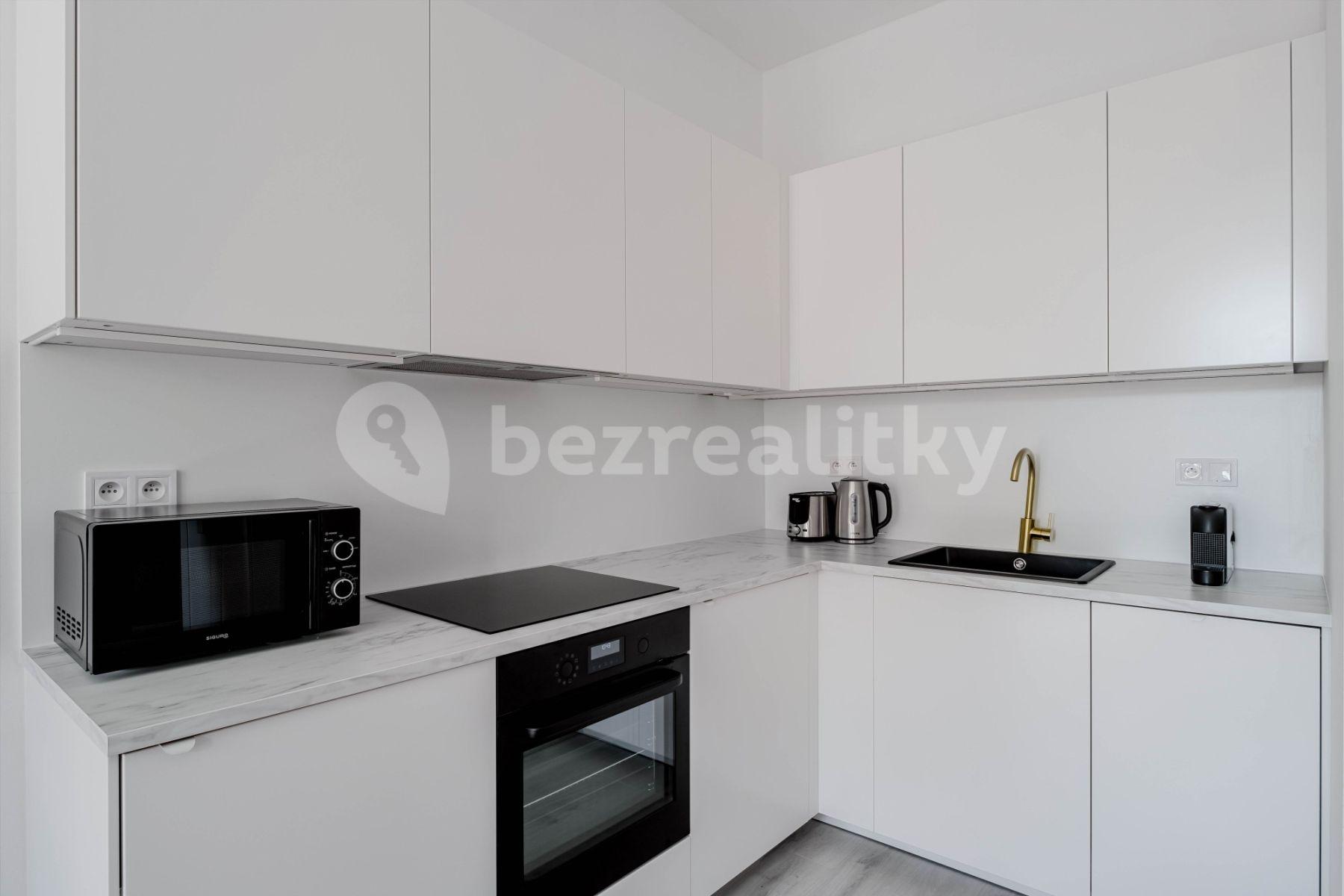 Pronájem bytu 1+kk 35 m², Rostovská, Praha, Praha