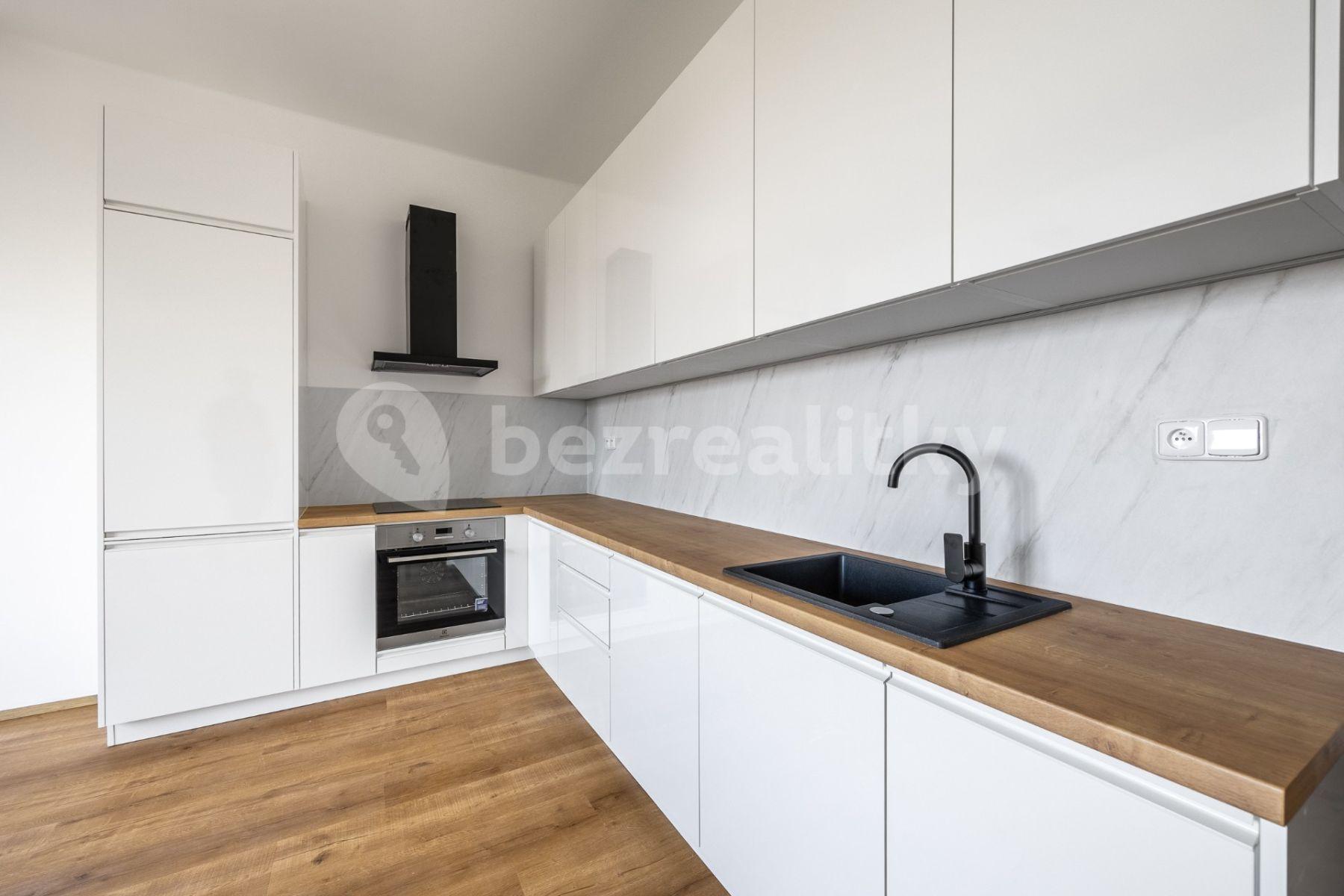 Prodej bytu 3+kk 101 m², Stehlíkova, Slaný, Středočeský kraj