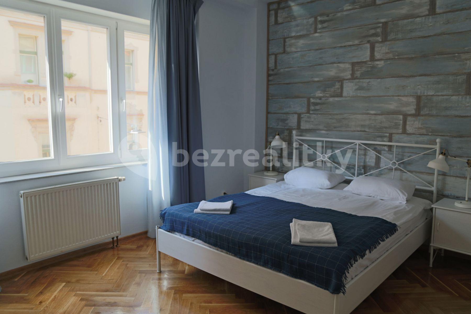 Pronájem bytu 2+1 65 m², Na Zbořenci, Praha, Praha