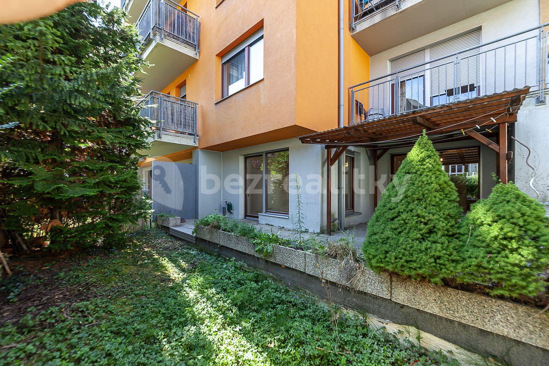 Prodej bytu 4+kk 89 m², Lovčenská, Praha, Praha