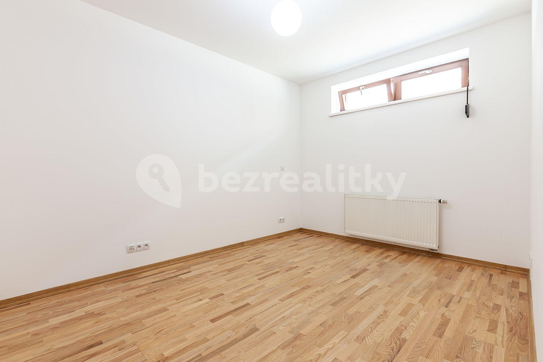 Prodej bytu 4+kk 89 m², Lovčenská, Praha, Praha