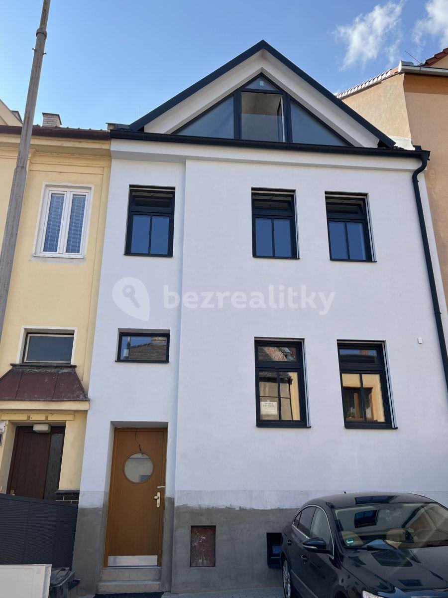 Pronájem bytu 2+1 46 m², Tišnovská, Brno, Jihomoravský kraj