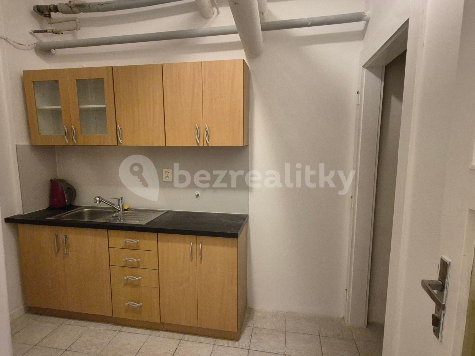 Pronájem nebytového prostoru 40 m², Šlejnická, Praha, Praha