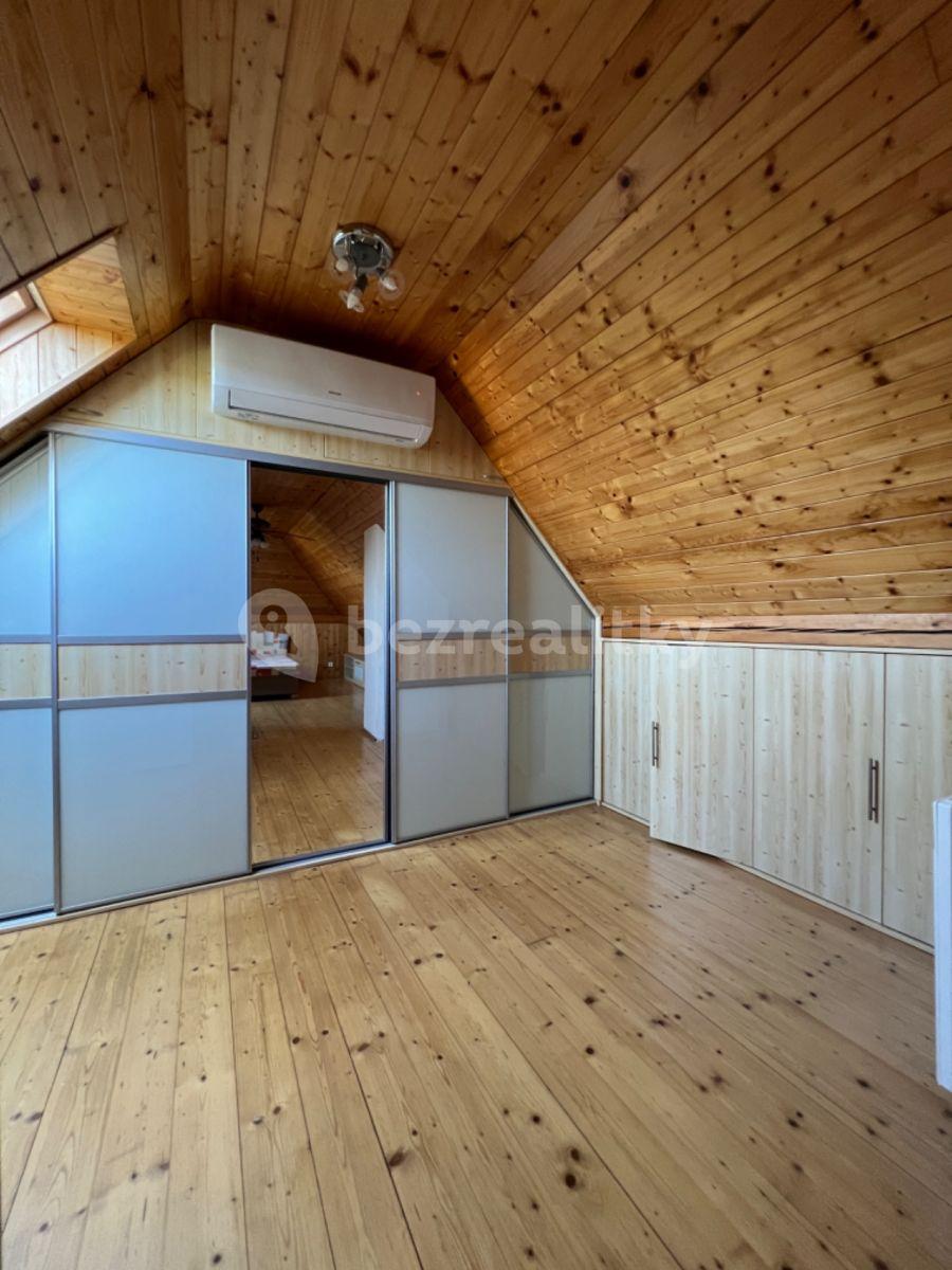 Pronájem bytu 4+kk 180 m², Na Návsi, Babice, Středočeský kraj