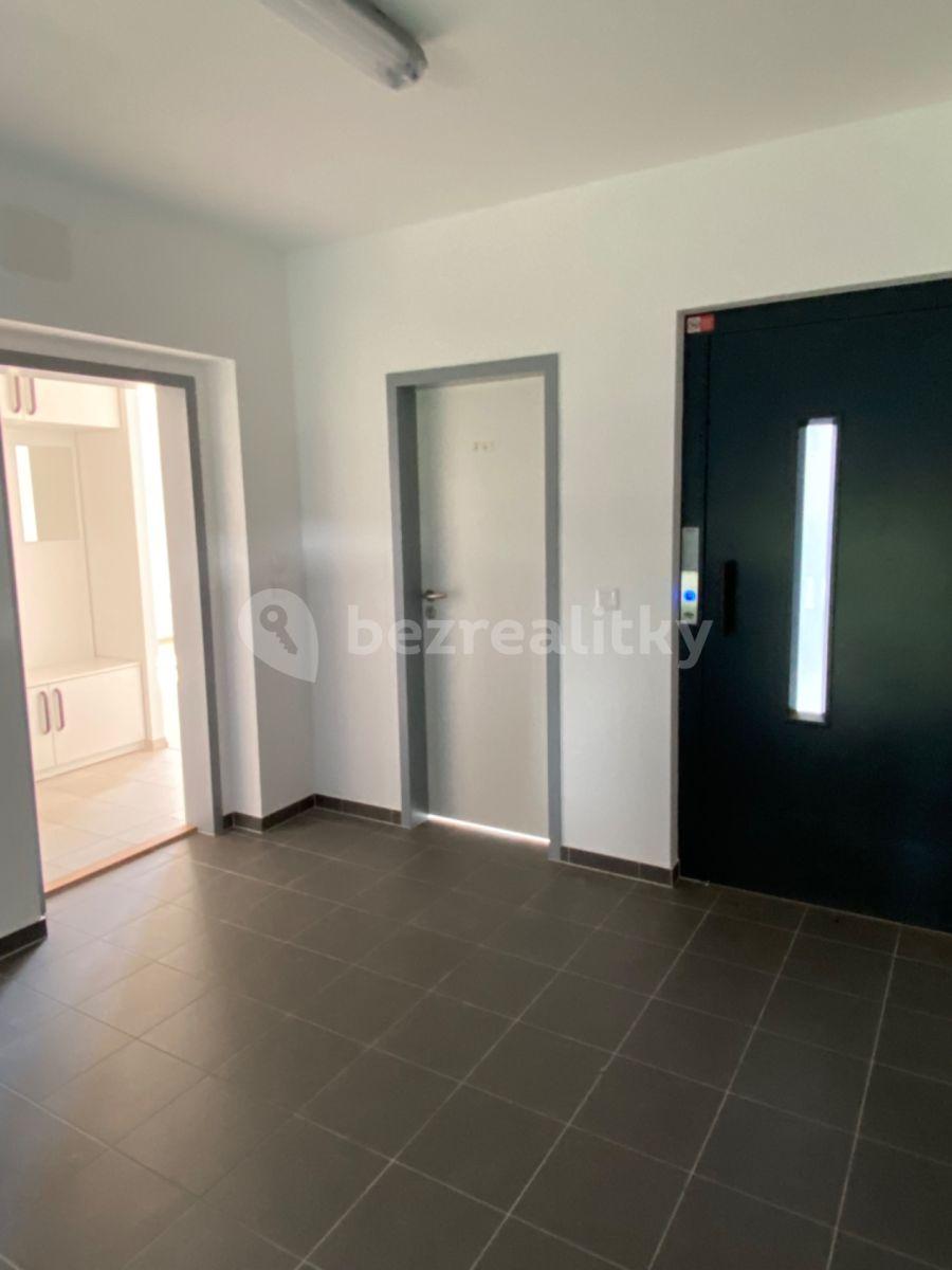 Pronájem bytu 2+kk 40 m², Prokopa Holého, Slaný, Středočeský kraj