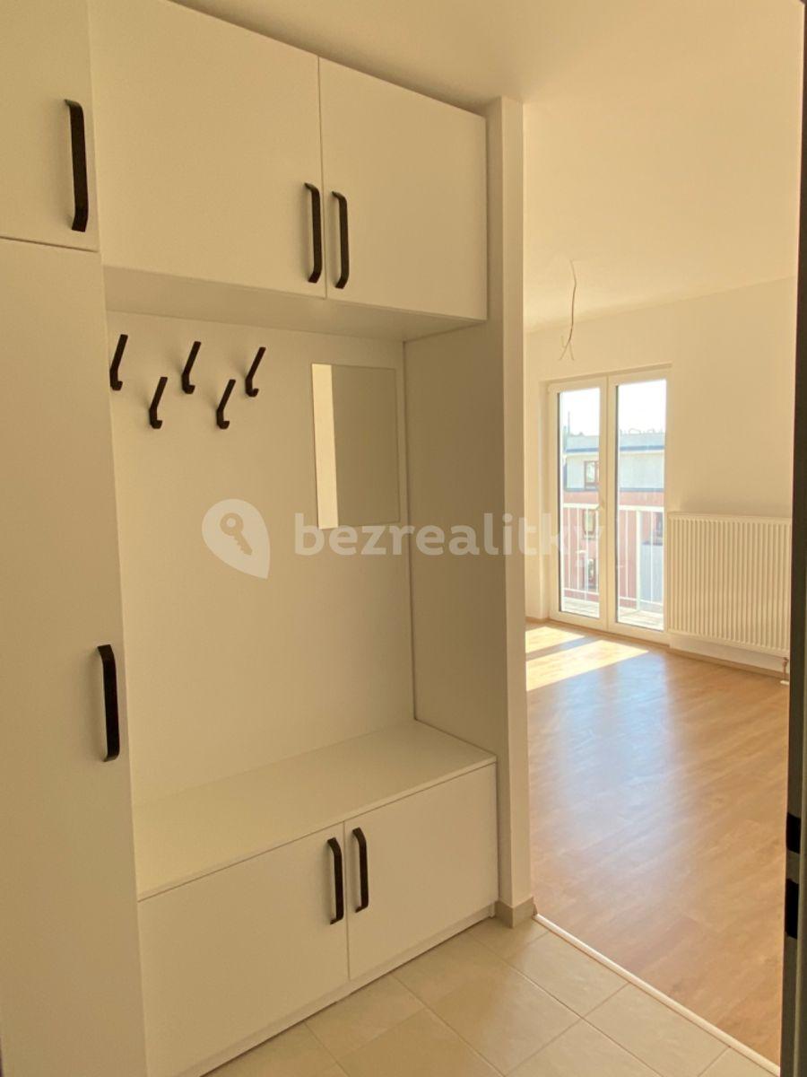 Pronájem bytu 2+kk 40 m², Prokopa Holého, Slaný, Středočeský kraj