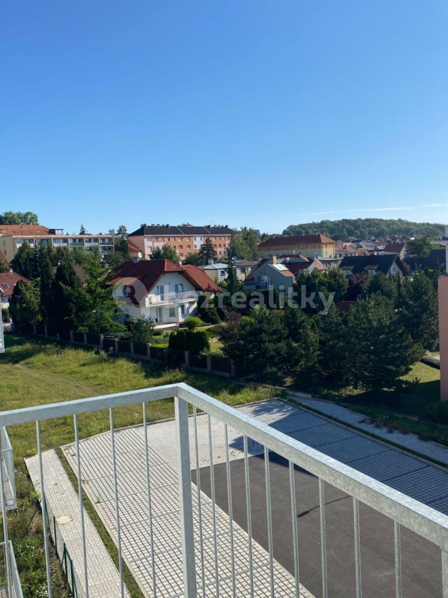 Pronájem bytu 2+kk 40 m², Prokopa Holého, Slaný, Středočeský kraj