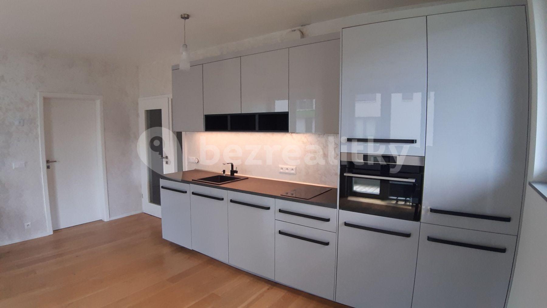 Prodej bytu 2+kk 56 m², Altajská, Praha, Praha