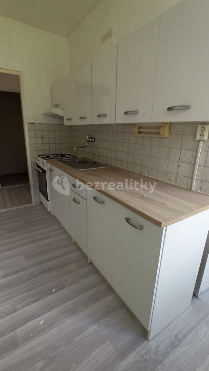 Pronájem bytu 2+1 49 m², Sídliště Za Chlumem, Bílina, Ústecký kraj