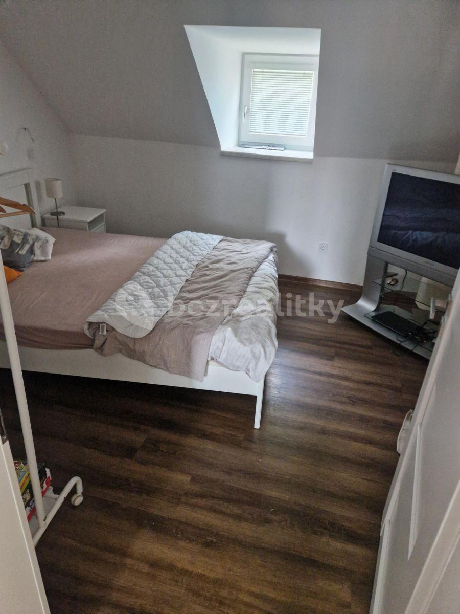 Pronájem bytu 3+1 65 m², Frymburk, Jihočeský kraj