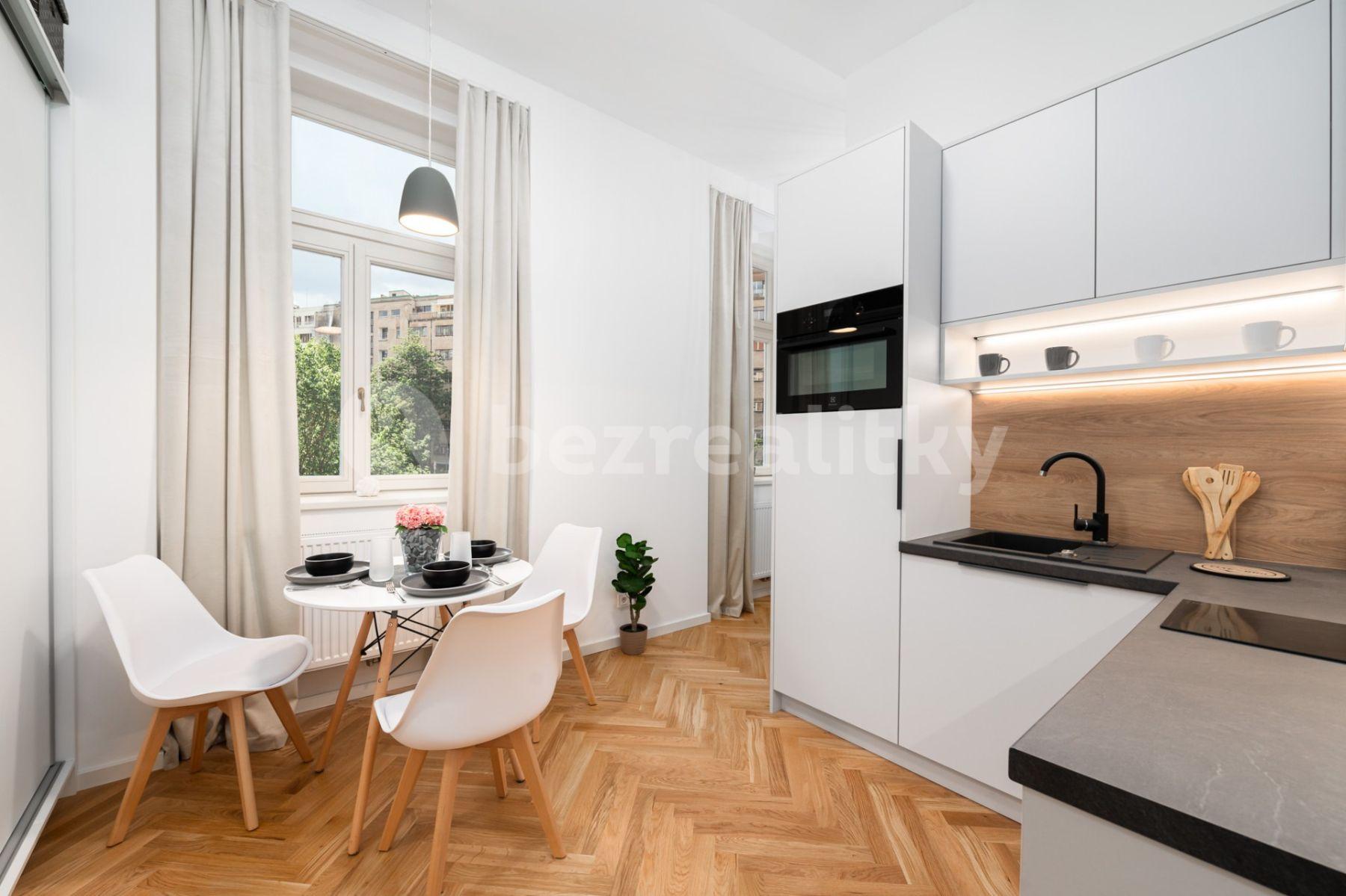 Prodej bytu 1+kk 30 m², Na Výšinách, Praha, Praha