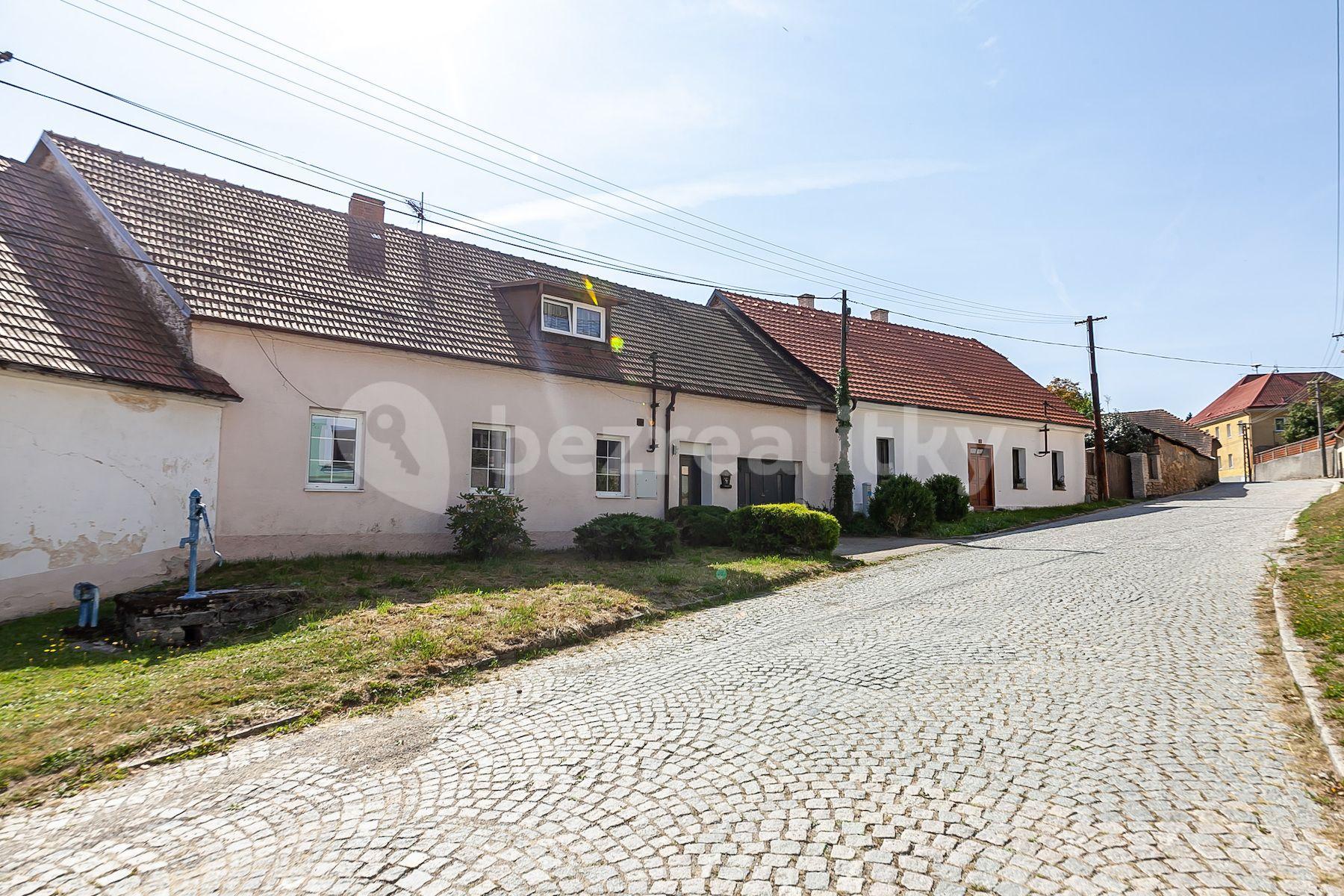 Prodej domu 180 m², pozemek 995 m², Miličín, Miličín, Středočeský kraj