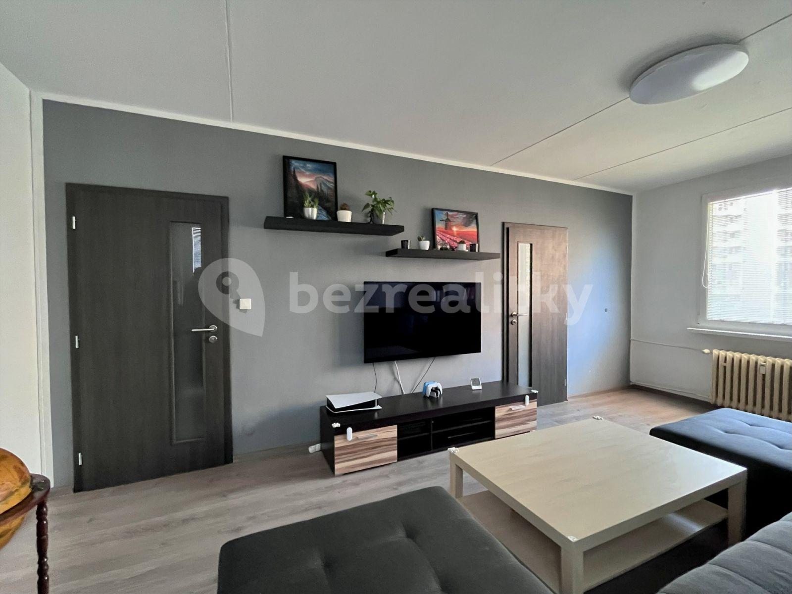 Pronájem bytu 2+1 63 m², Stavbařská, Chomutov, Ústecký kraj