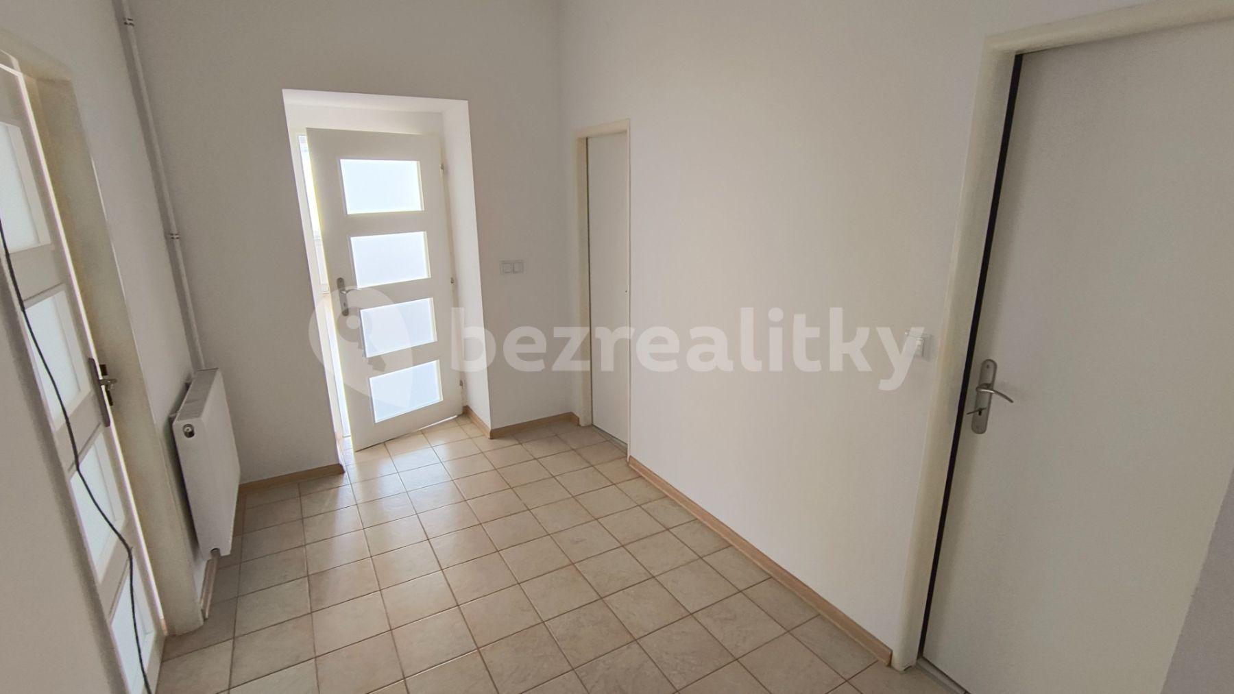 Pronájem bytu 2+1 97 m², Ostrožná, Opava, Moravskoslezský kraj